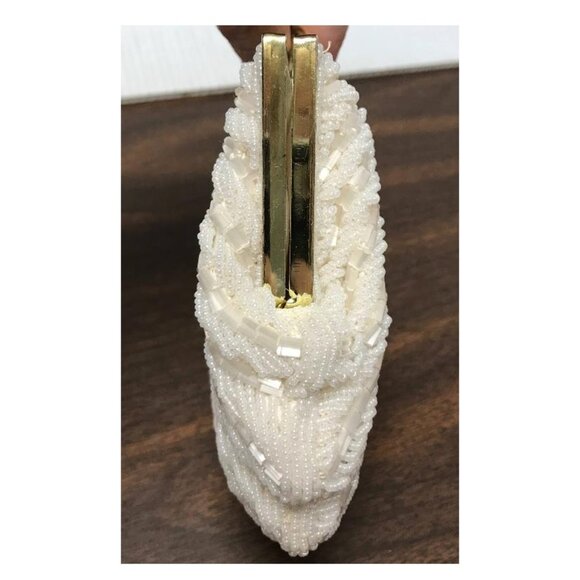 VINTAGE Beaded Clamshell Evening/Wedding Purse - Picture 3 of 5